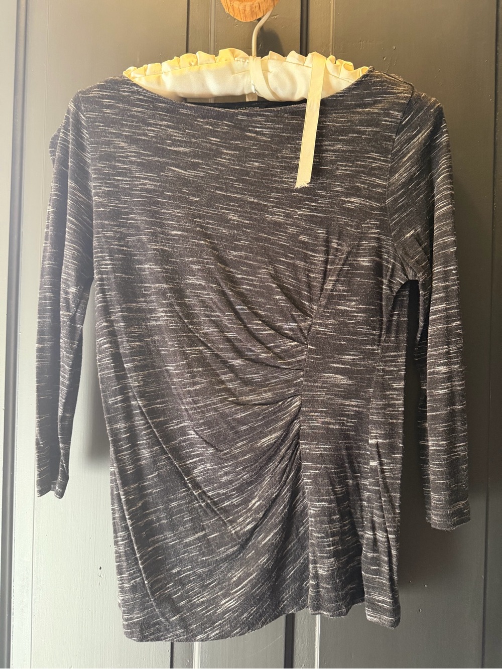 Ann Taylor Black Space-Dye Ruched 3/4 Sleeve Top. Small Petite